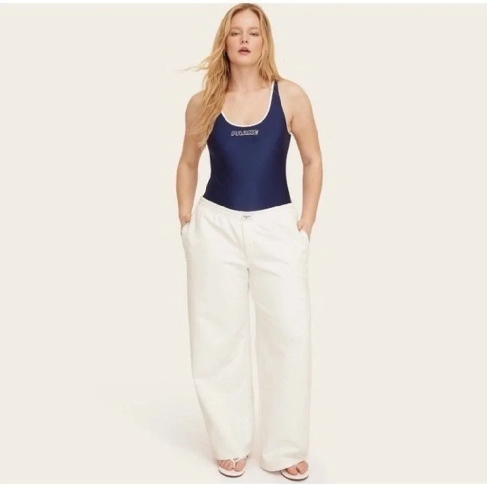 NWT Parke x Target SET  L/XL Sweatshirt and Large Boxer Sweatpants Cream.